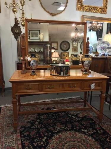 ENGLISH BEECHWOOD DRESSING TABLE W/ BEAUTIFUL MIRROR 54"W X 26.5"D X 62"H (w/ mirror) $1895