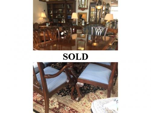 SET MAHOGANY DOUBLE PEDESTAL DINING TABLE SATINWOOD BANDING W/ 8 CHAIRS 48"W X 74"L  - 2 LEAVES-22"W $1995