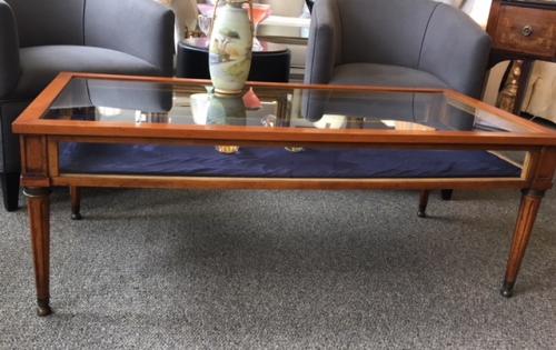 WALNUT DISPLAY COFFEE TABLE W/ LIFT TOP 48"W X 22"D X 18"H $150