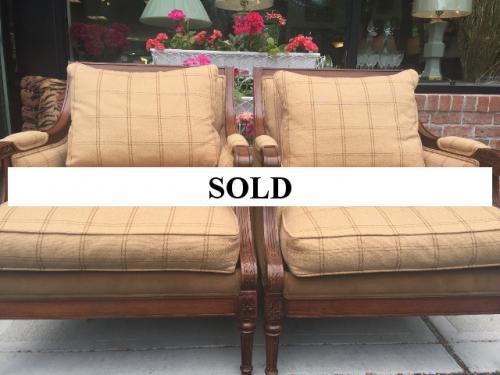 ETHAN ALLEN PAIR OF FRENCH STYLE UPHOLSTERED CHAIRS $595