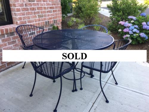 VINTAGE 48" NAVY OUTDOOR ROUND TABLE WITH 4 CHAIRS-$850