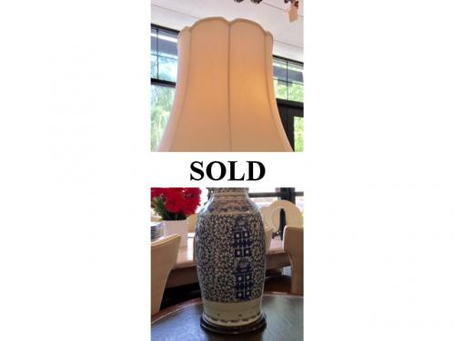 BLUE & WHITE CHINESE "PALACE" SIZE LAMP 38" TALL/9" DIAMETER $295