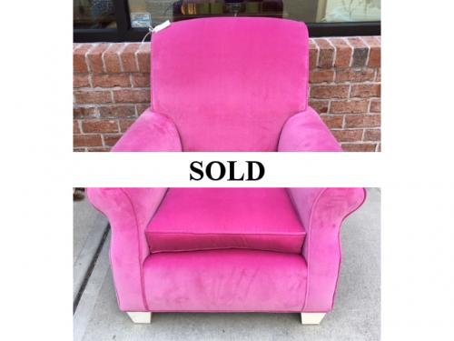 PINK VELVET CLUB CHAIR $275