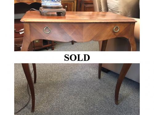 FRENCH STYLE SMALL SIDE TABLE $150